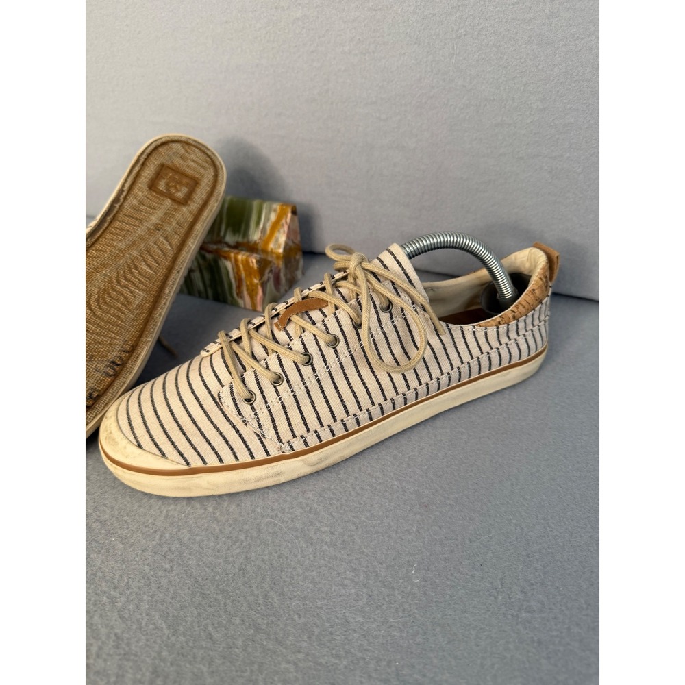 Reef Walled Low TX Cream Stripes Womens Sneakers RF008286 Size 10 Casual Shoes - Picture 5 of 8